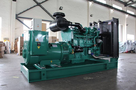 利辛320kw康明斯柴油发电车出租组图片 利辛320kw康明斯柴油发电车出租组图片